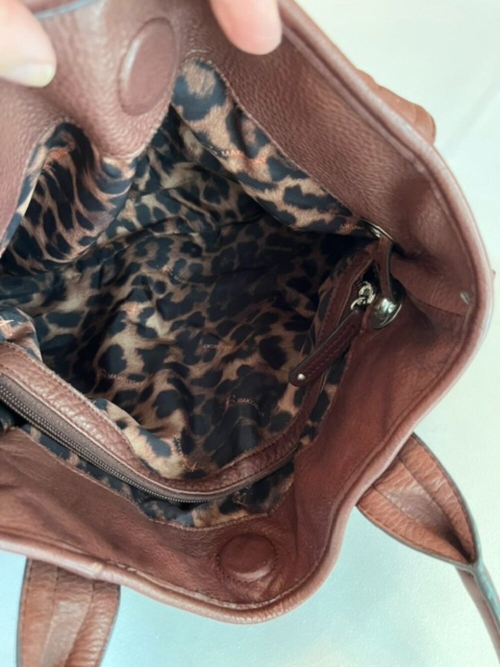 B. MAKOWSKY | Cognac Brown Pebbled Leather Shoulder Bag Hobo-EUC - Picture 10 of 15